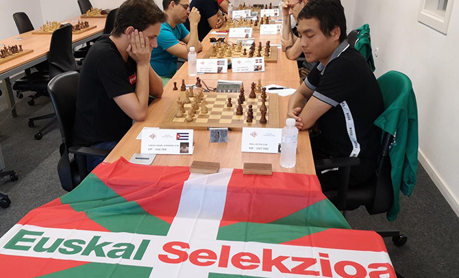 La Euskal Selekzioa de ajedrez da una gran imagen ante Cuba en San Sebastián